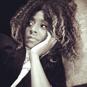 Meet your Posher, Nikko